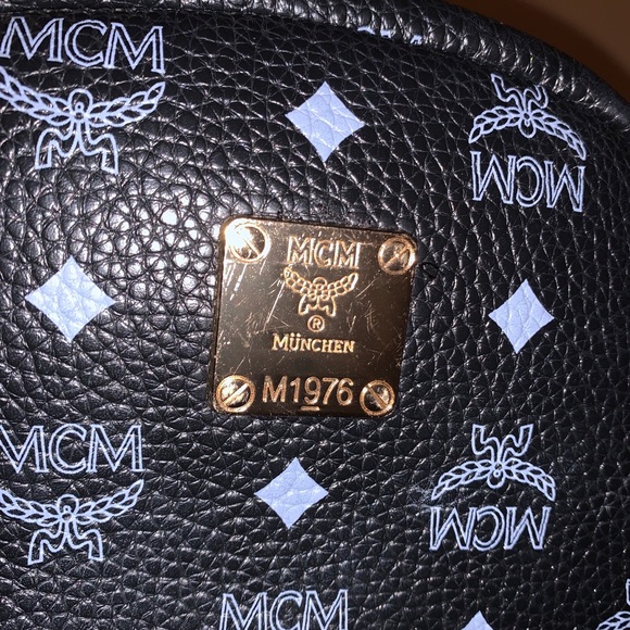 mcm backpack m1976